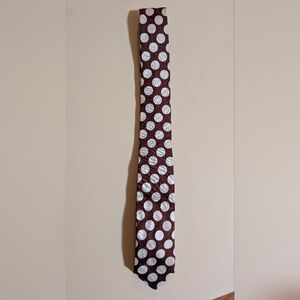 Burberry Men's Skinny Polka Dot Tie in Burgundy and White